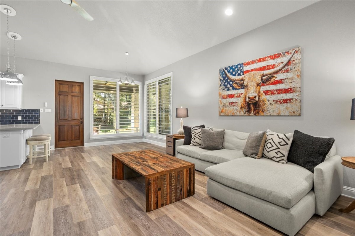 8225 Ashbriar Lane
