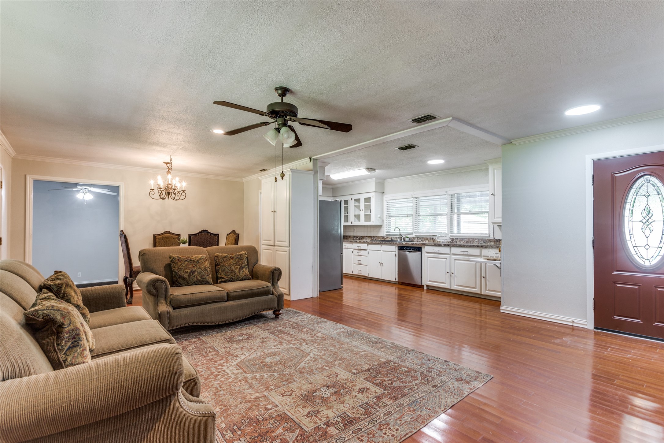 227 N 9th Street