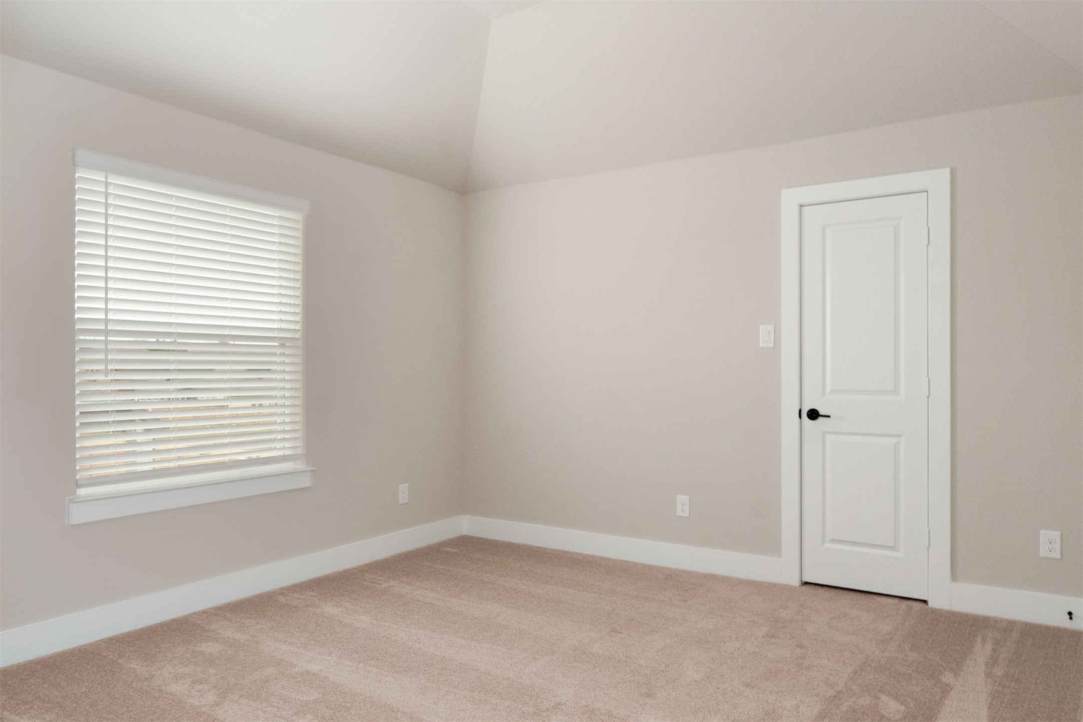 1817 Hidden Creek Drive