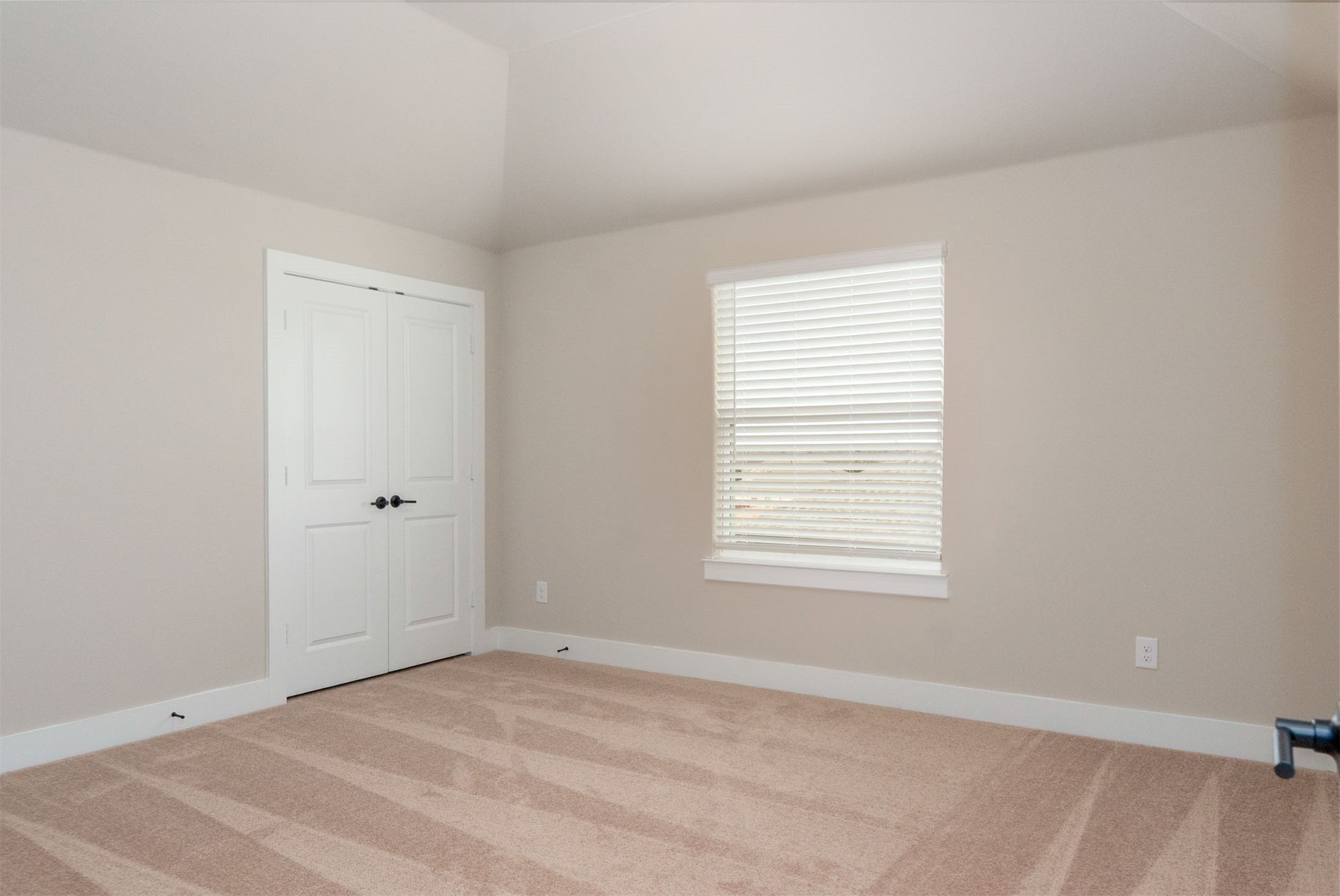 1817 Hidden Creek Drive
