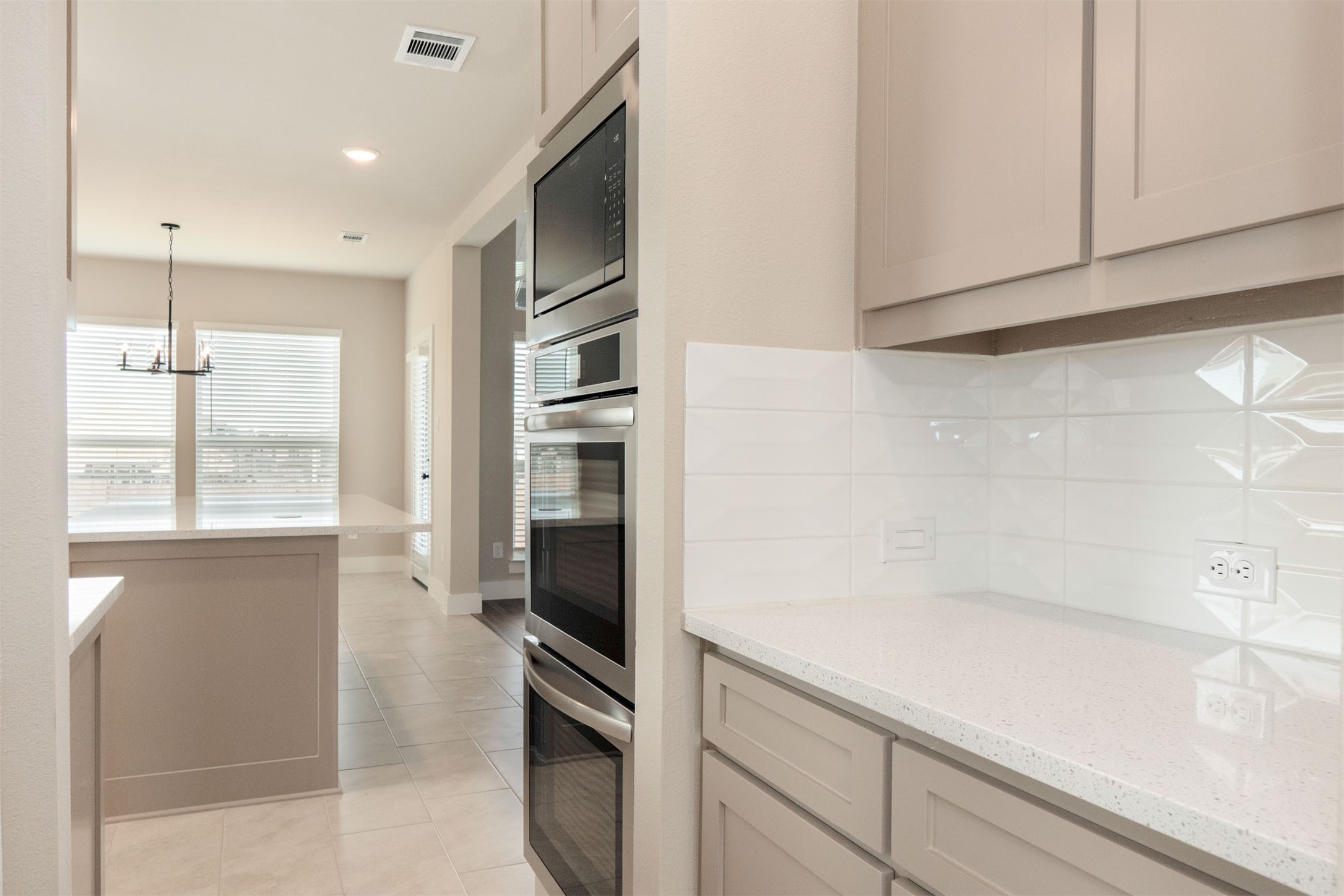 1817 Hidden Creek Drive