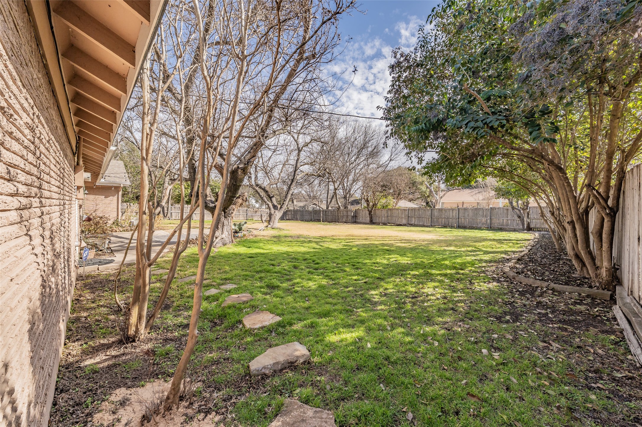 6817 Fortune Road