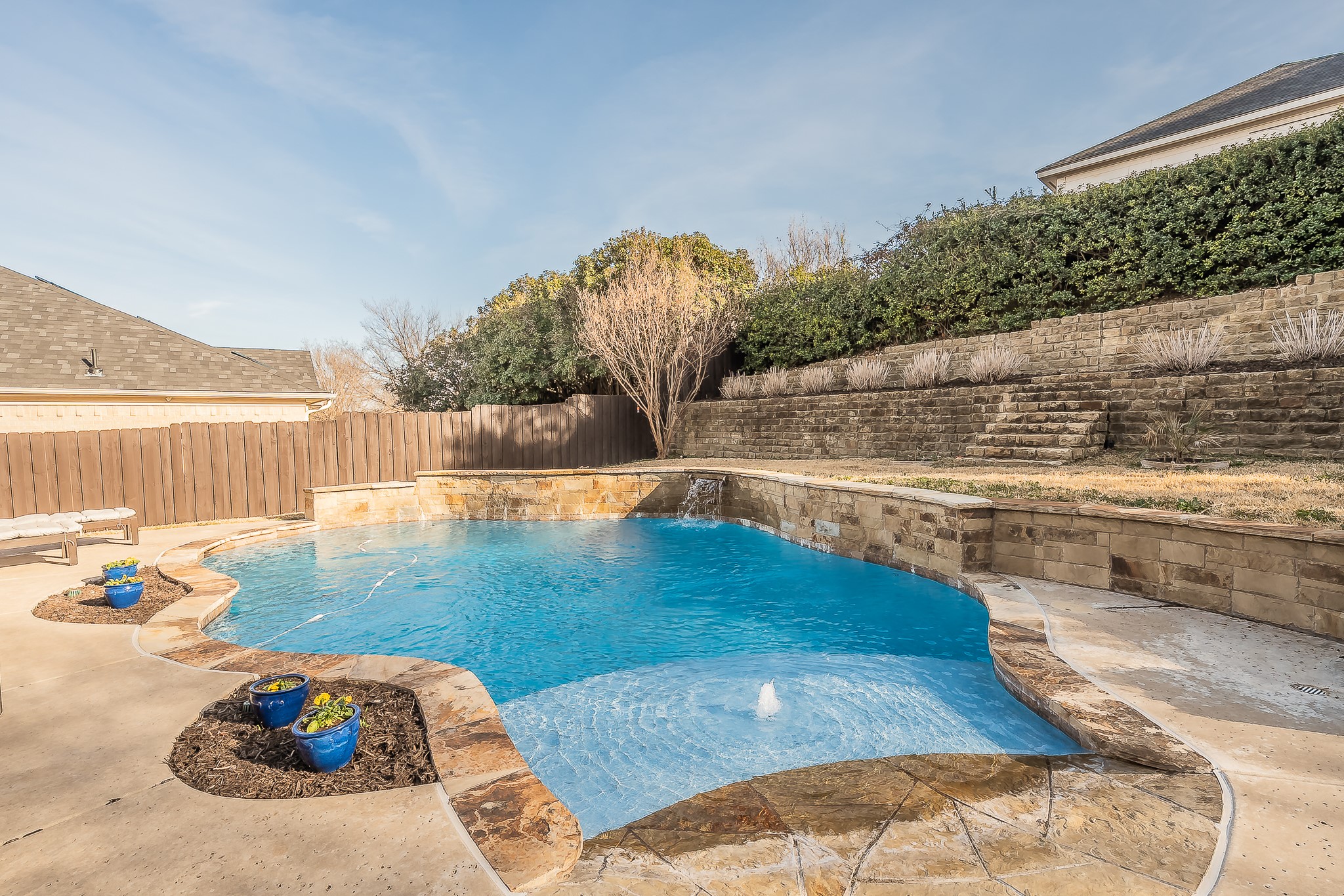 5021 Valleyside Drive