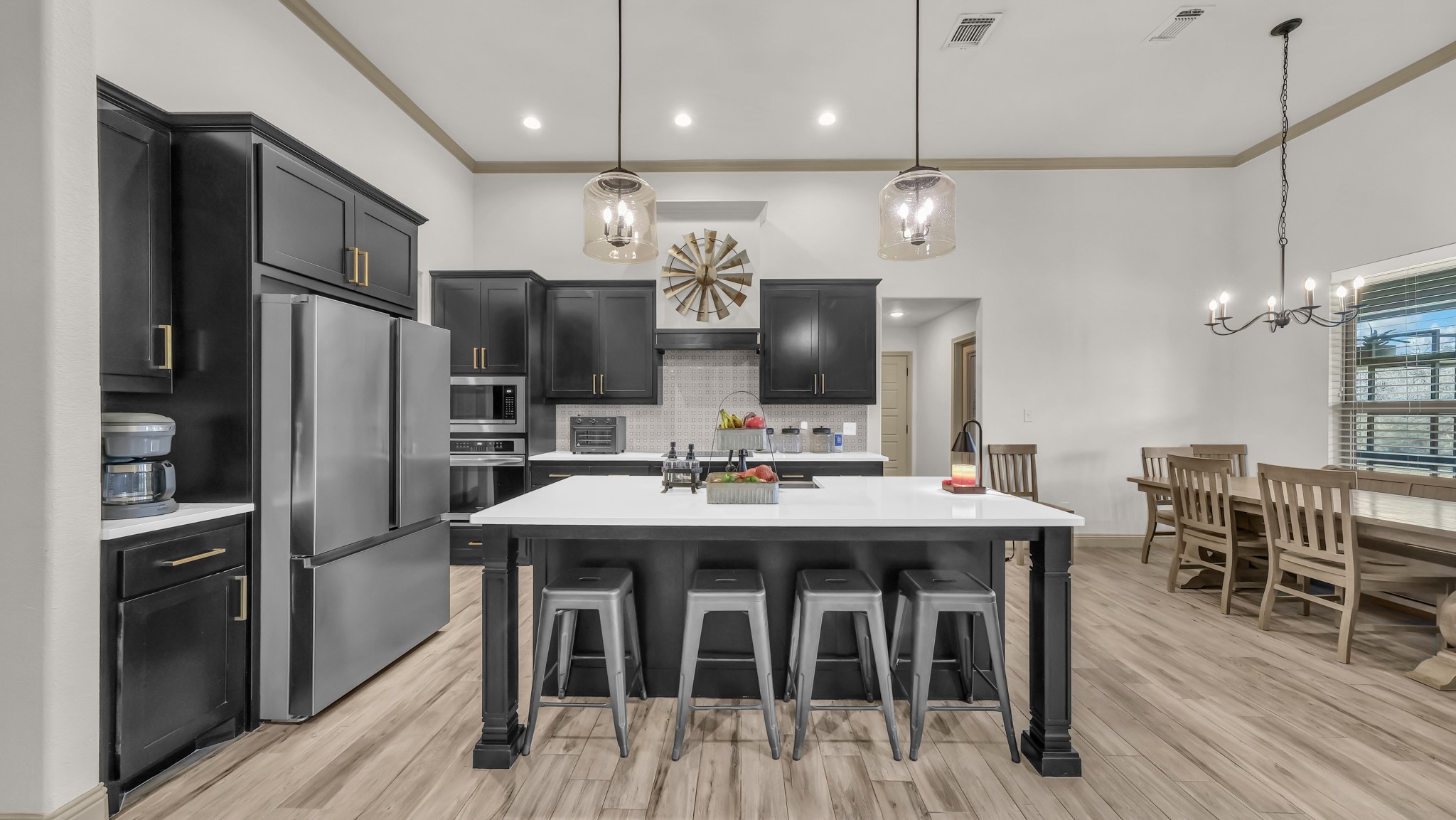 1008 Laramie Road