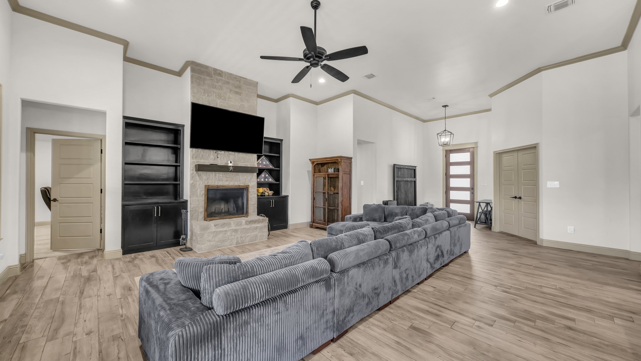 1008 Laramie Road