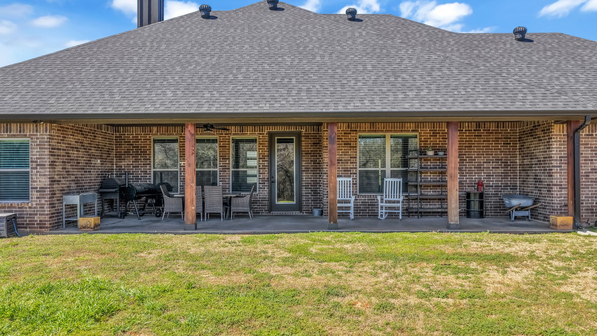1008 Laramie Road