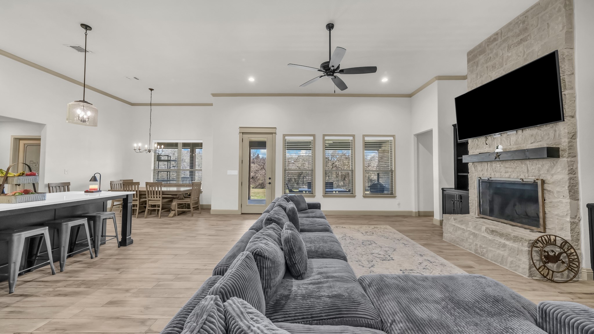 1008 Laramie Road