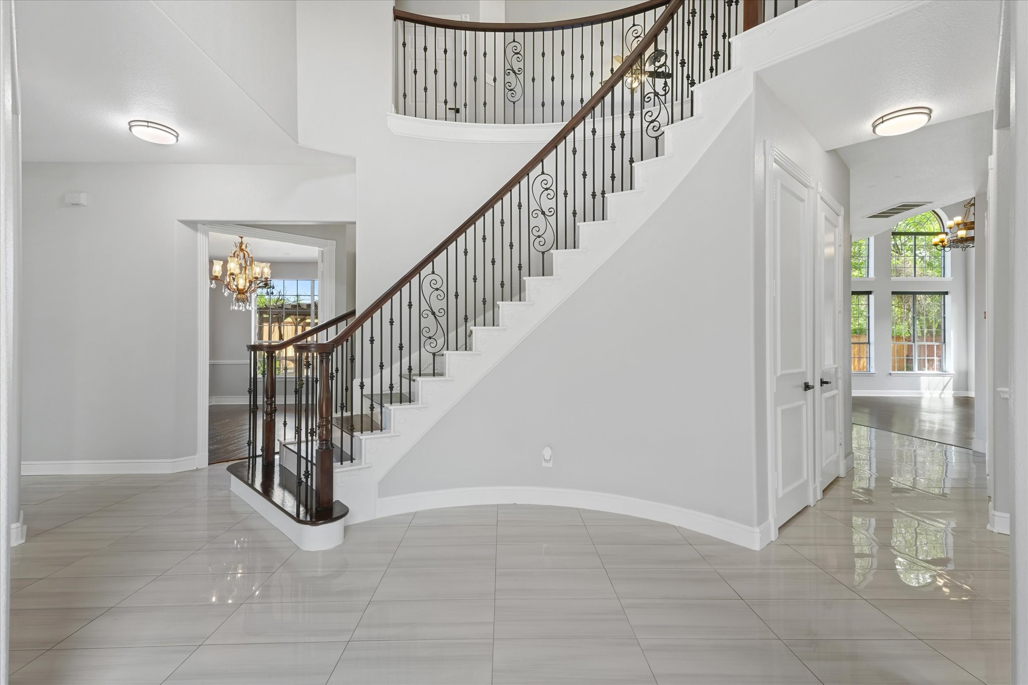 503 Indian Paintbrush Way