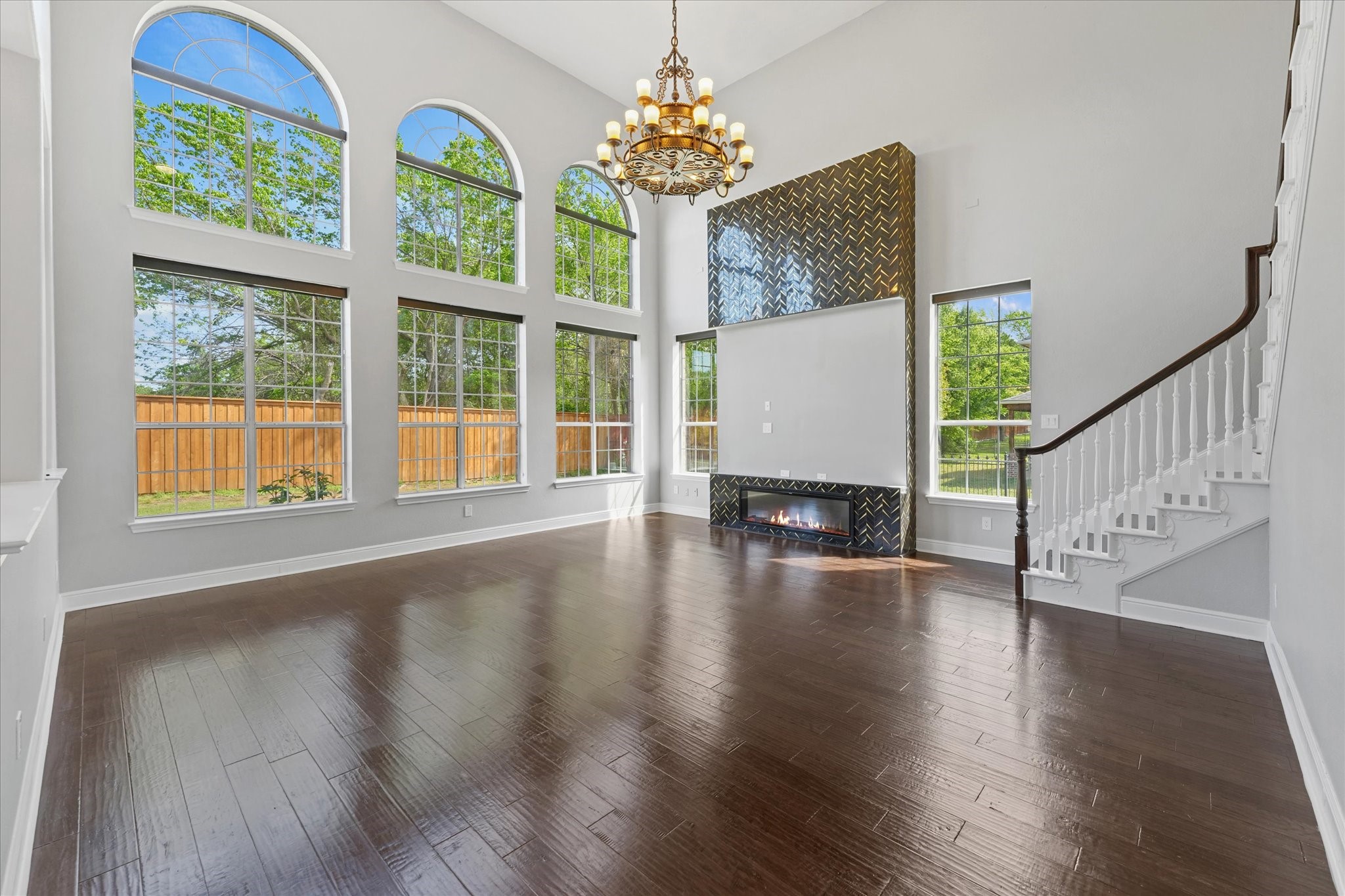 503 Indian Paintbrush Way