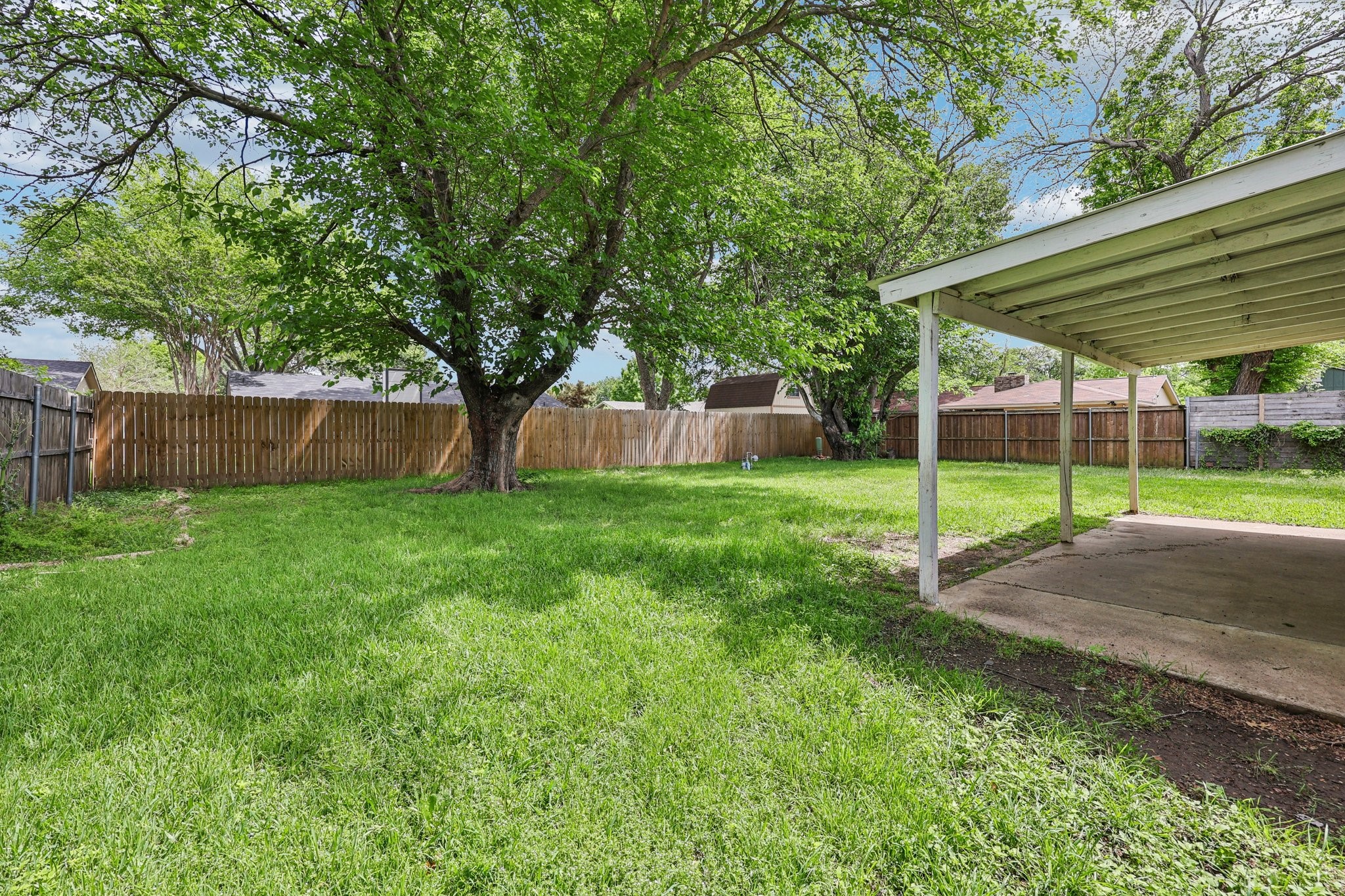 337 Apache Trail