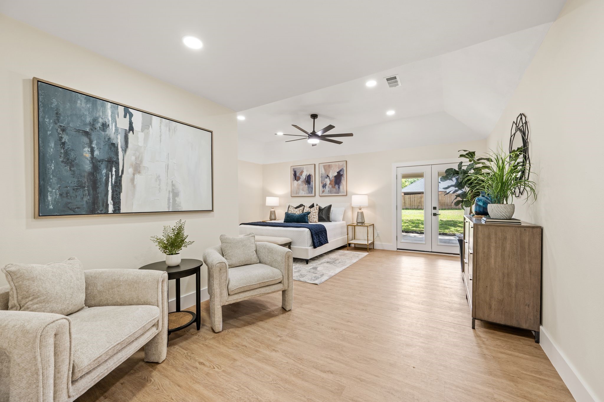 3704 Sweetbriar Lane