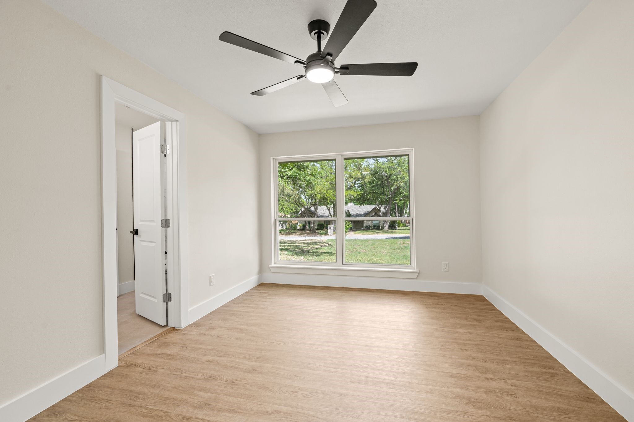 3704 Sweetbriar Lane