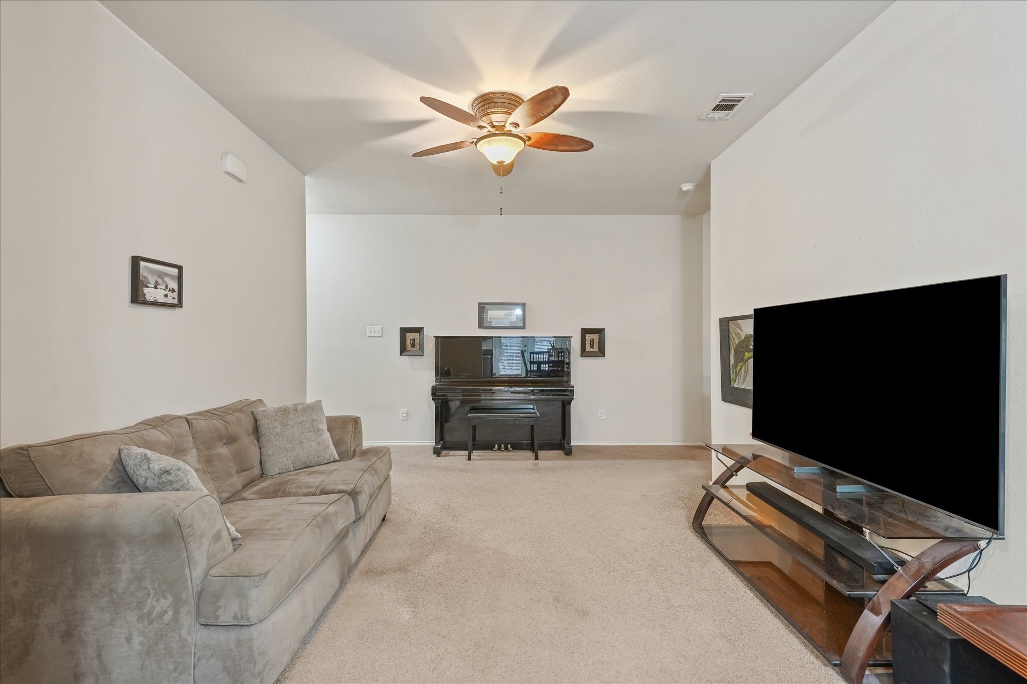 113 Heritage Court