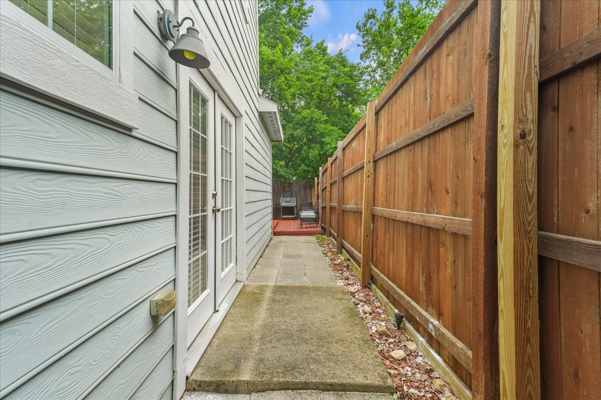 113 Heritage Court