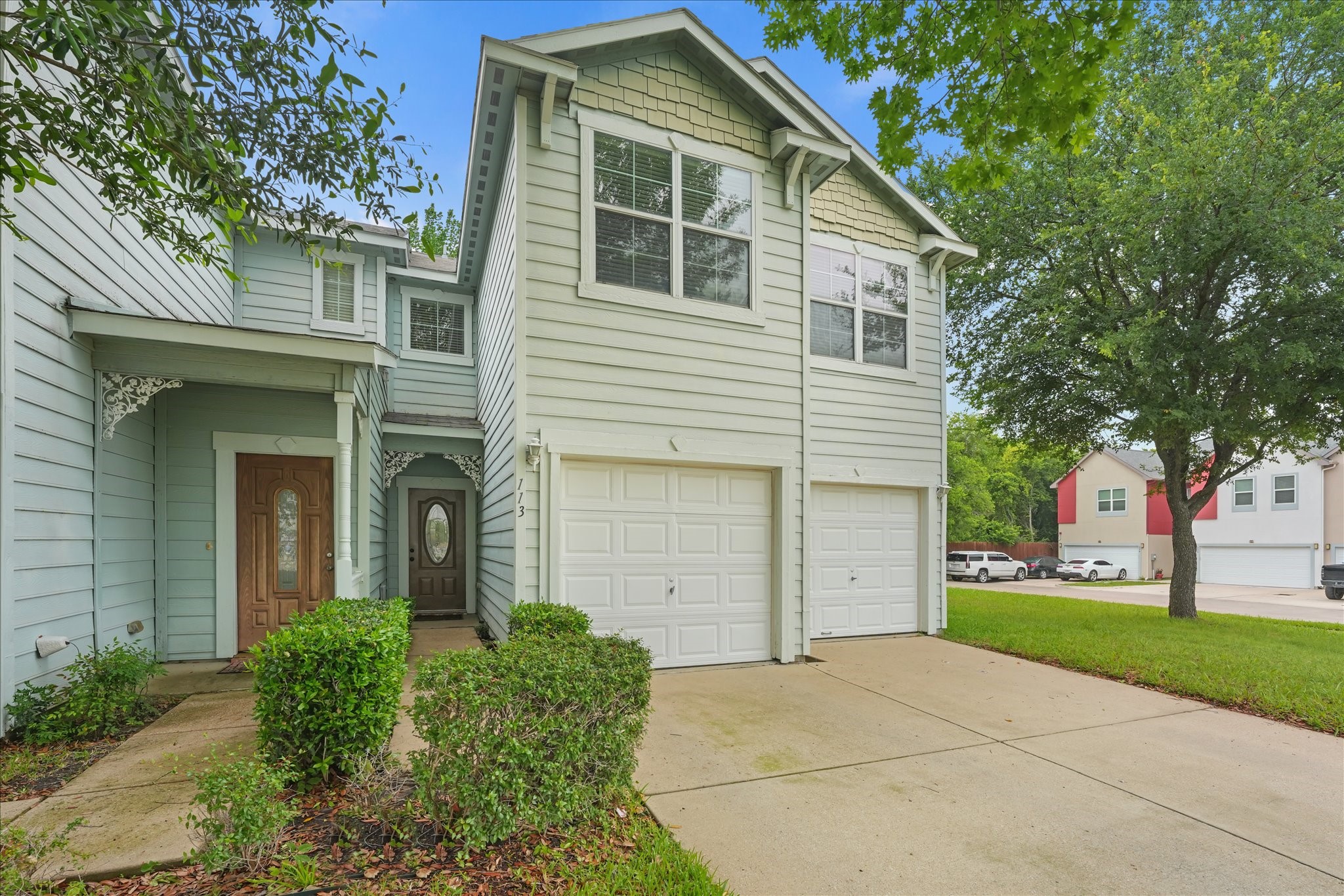 113 Heritage Court