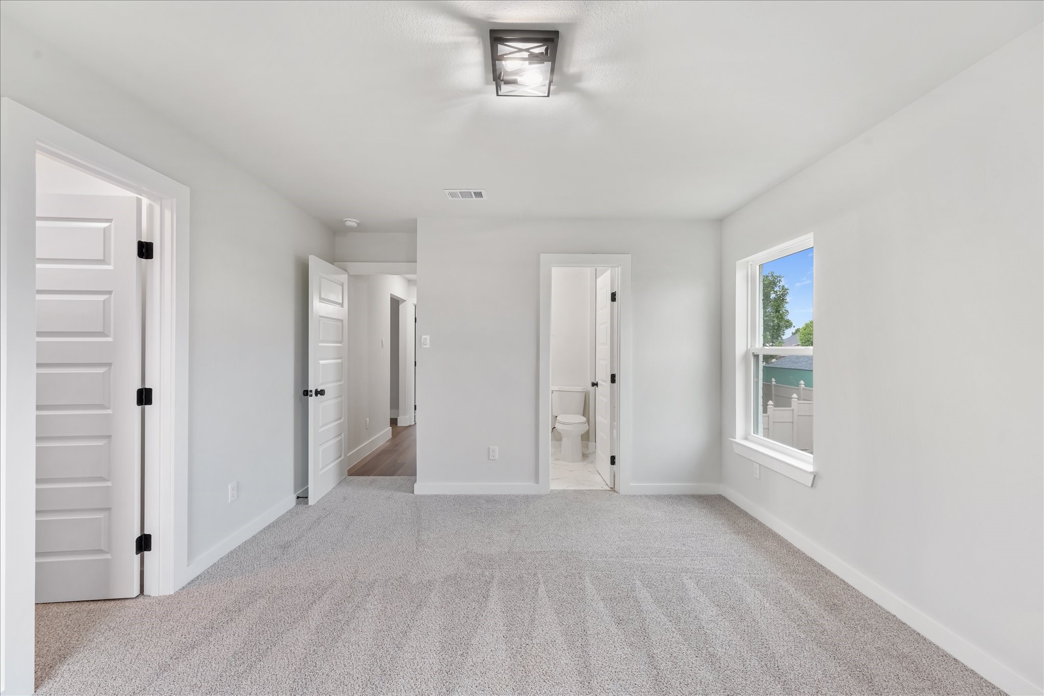 6808 Geyser Trail