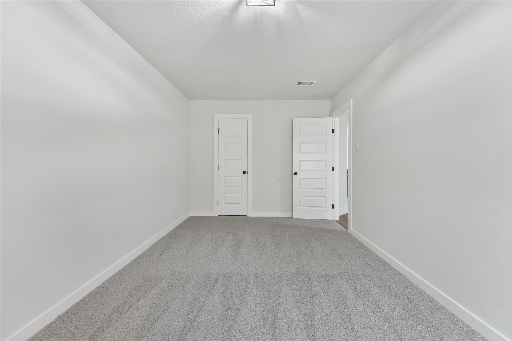 6808 Geyser Trail