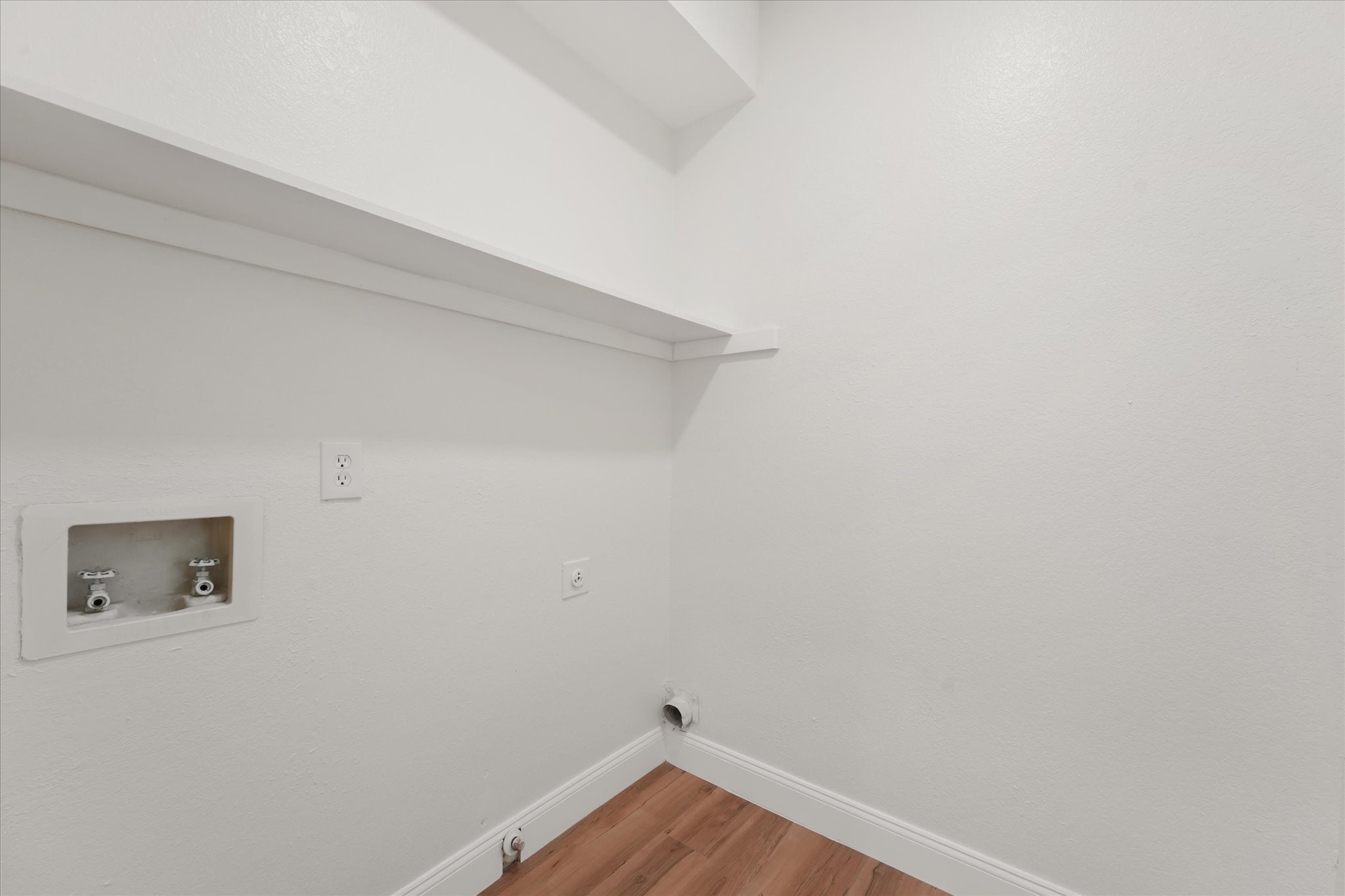1404 Meadowbrook Drive