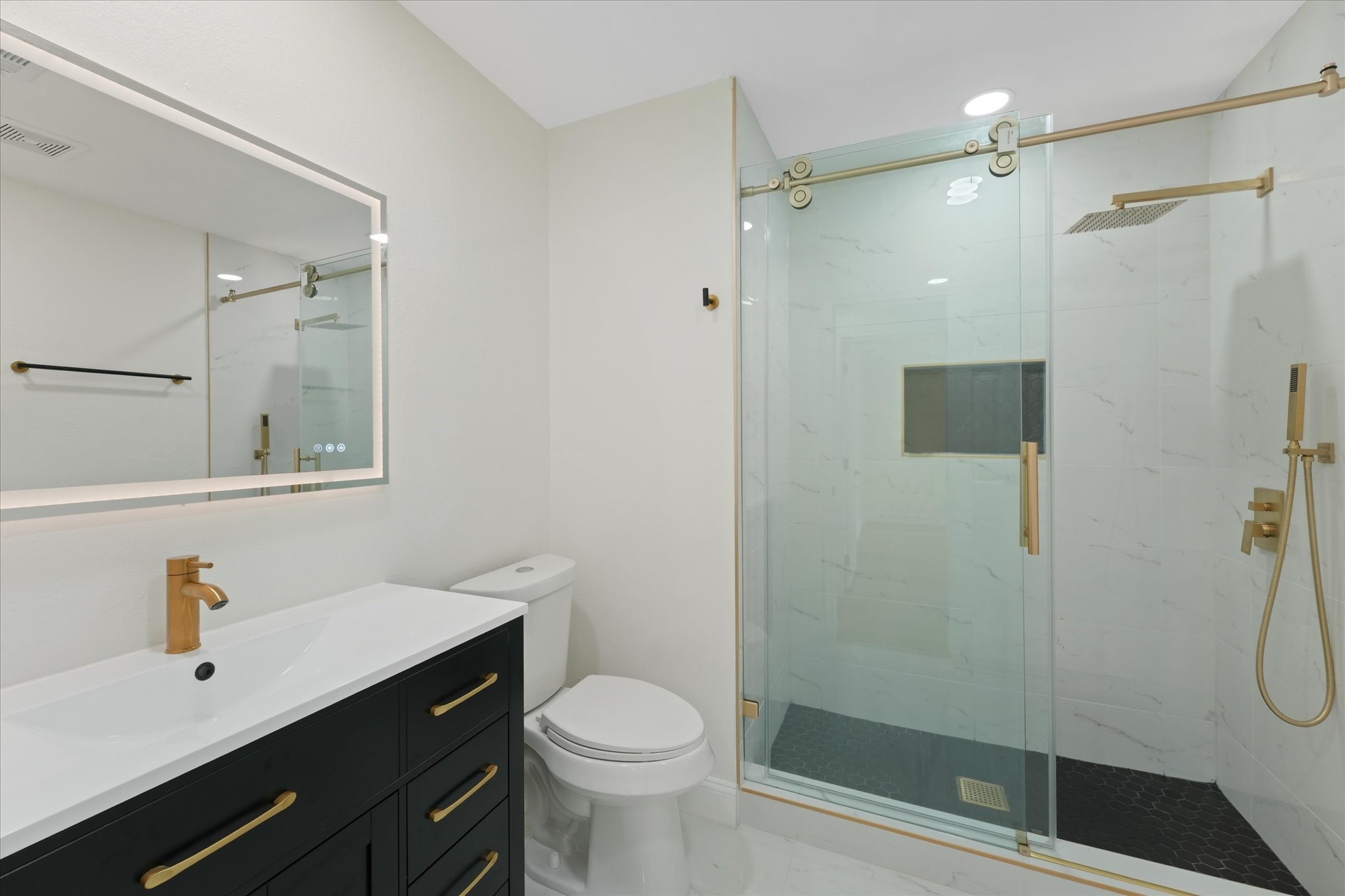 1404 Meadowbrook Drive