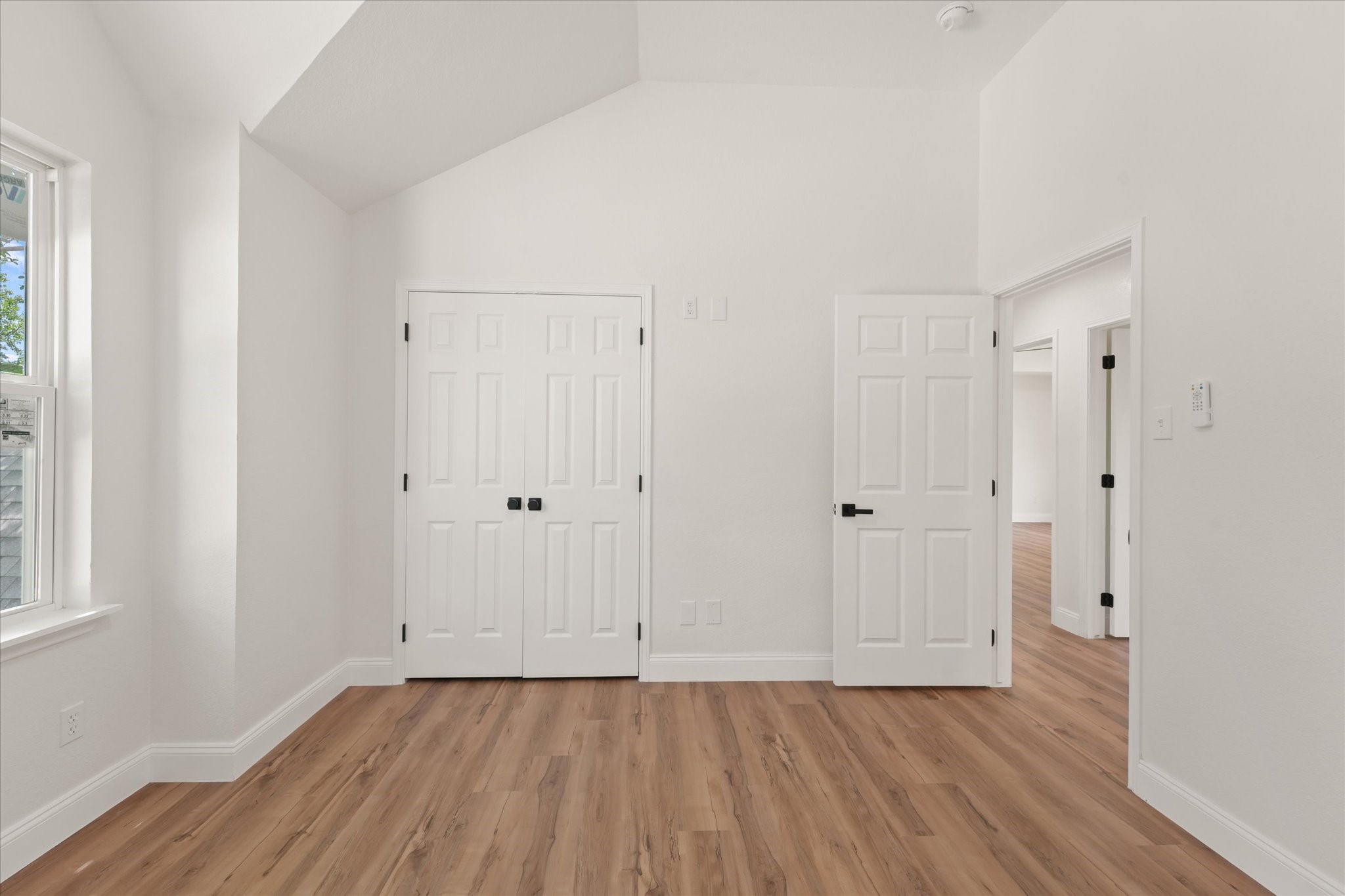 1404 Meadowbrook Drive