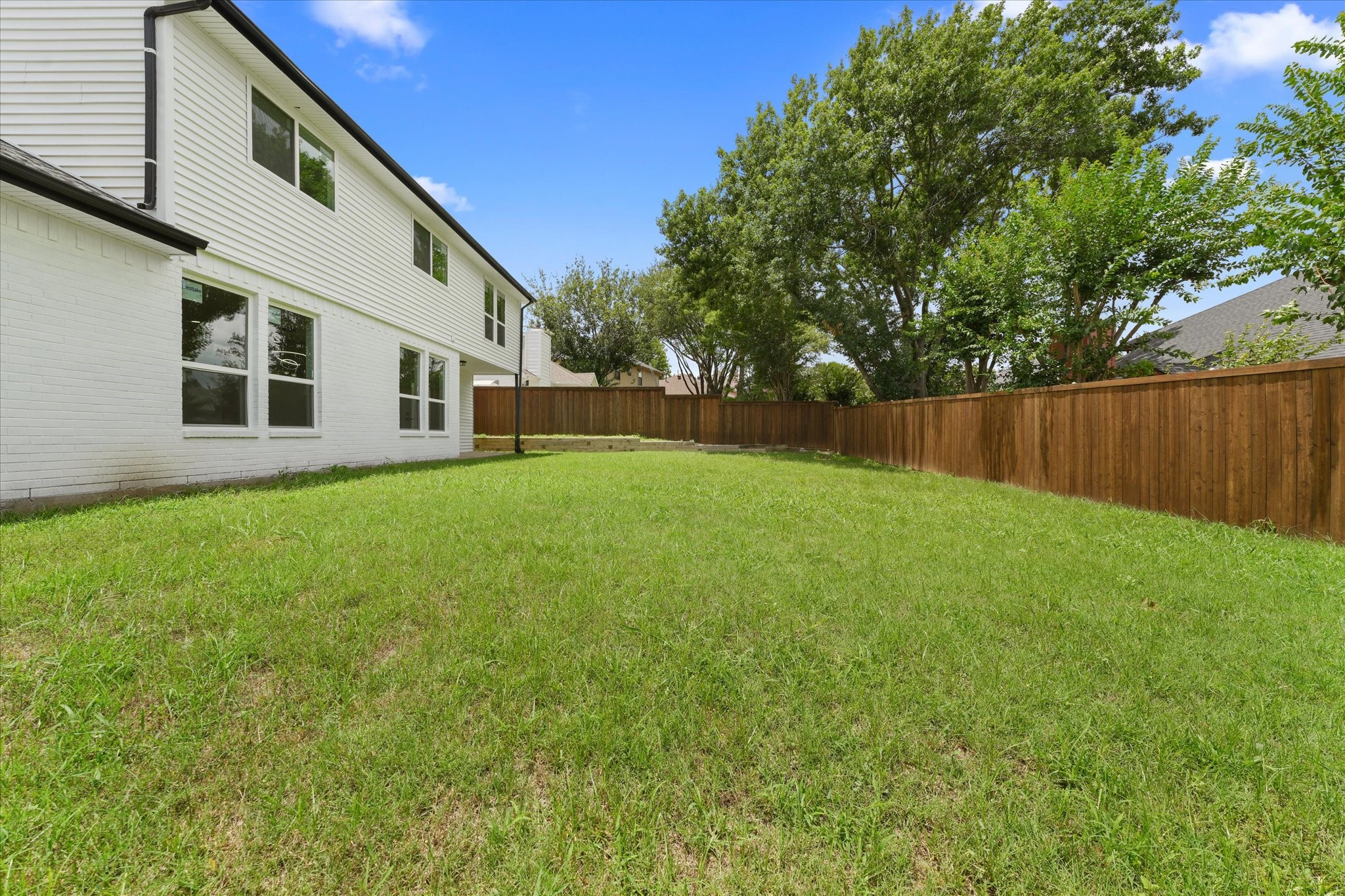 1404 Meadowbrook Drive