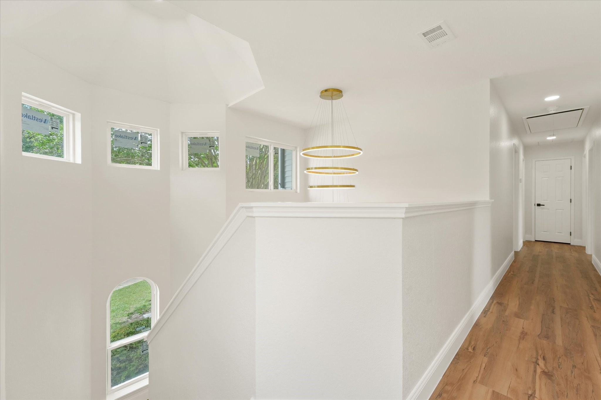 1404 Meadowbrook Drive