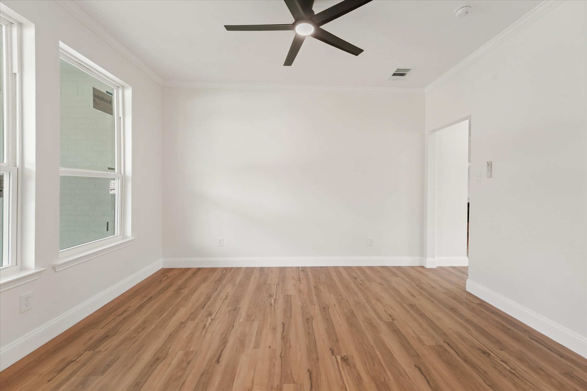 1404 Meadowbrook Drive