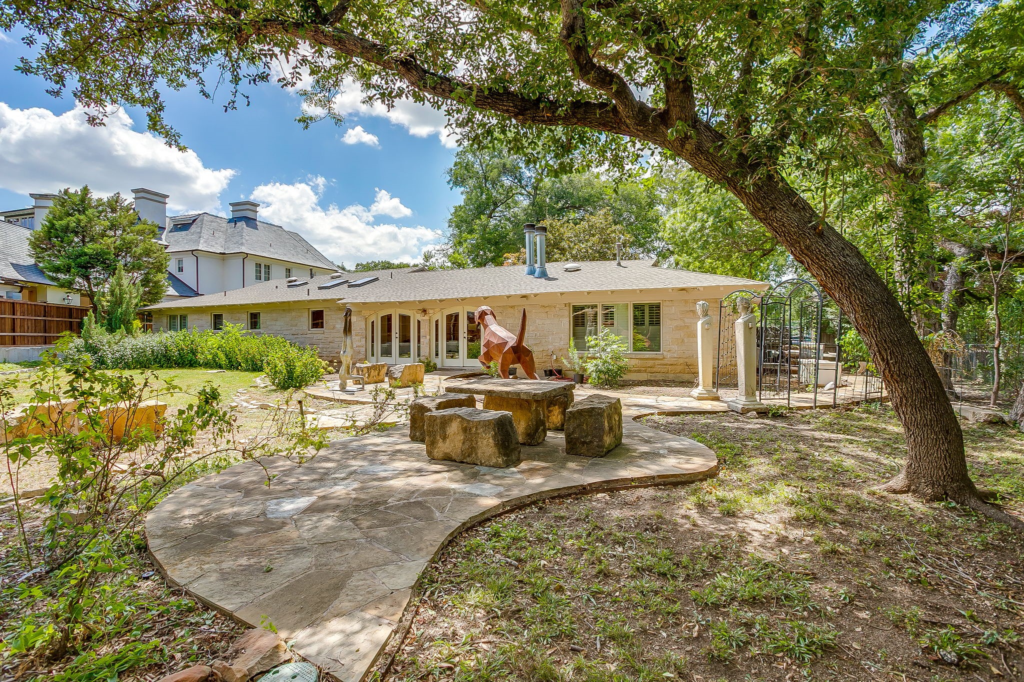2603 Simondale Drive