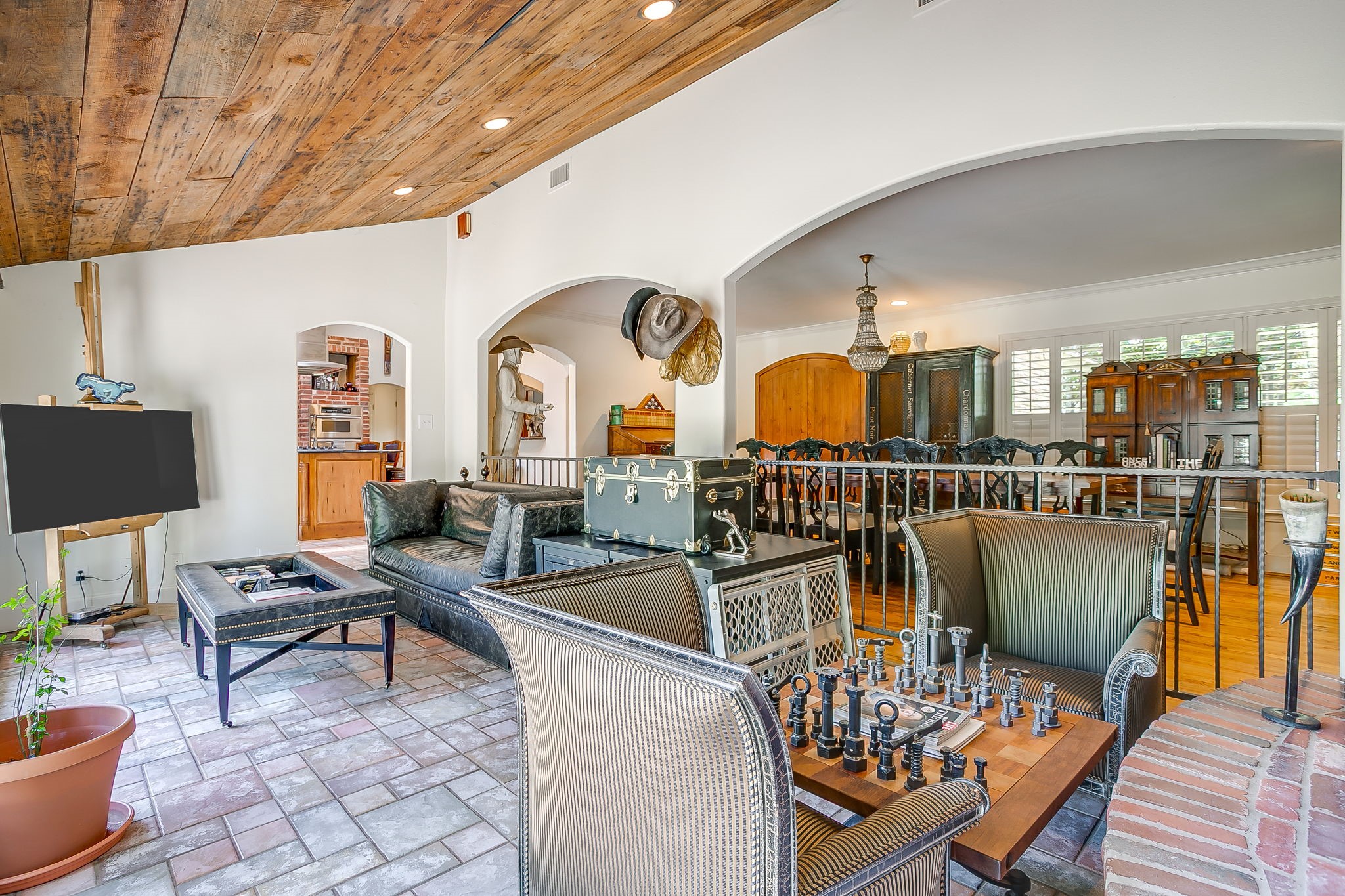 2603 Simondale Drive