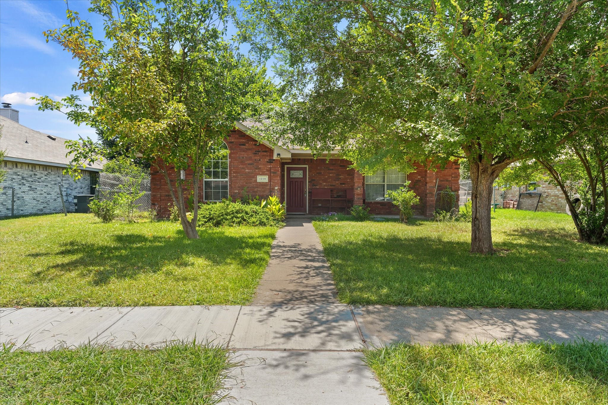 1220 Brittany Way