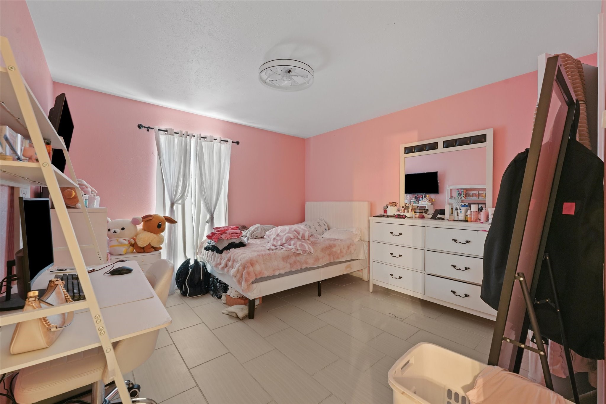 1117 Southridge Drive