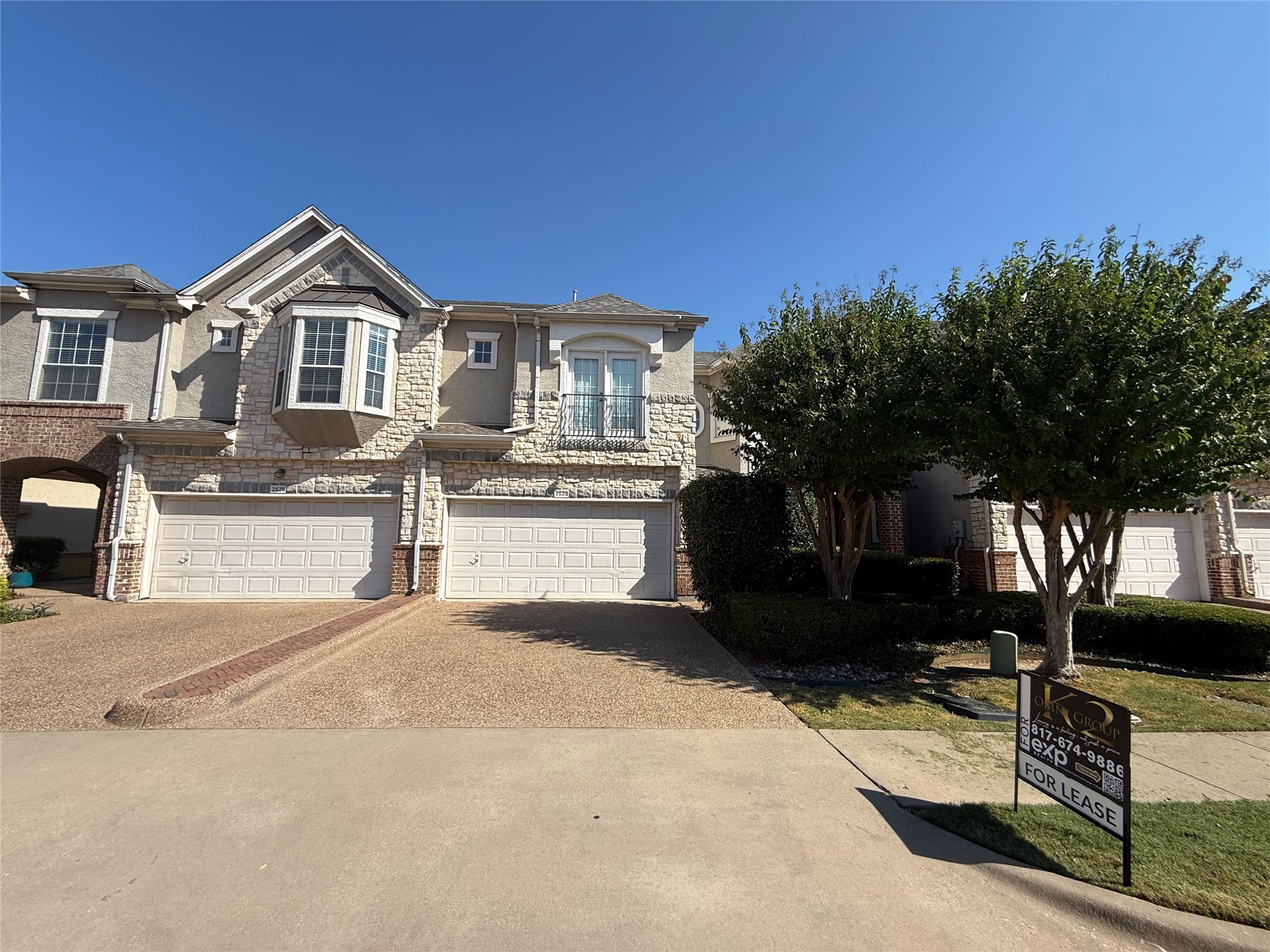 2525 Champagne Drive