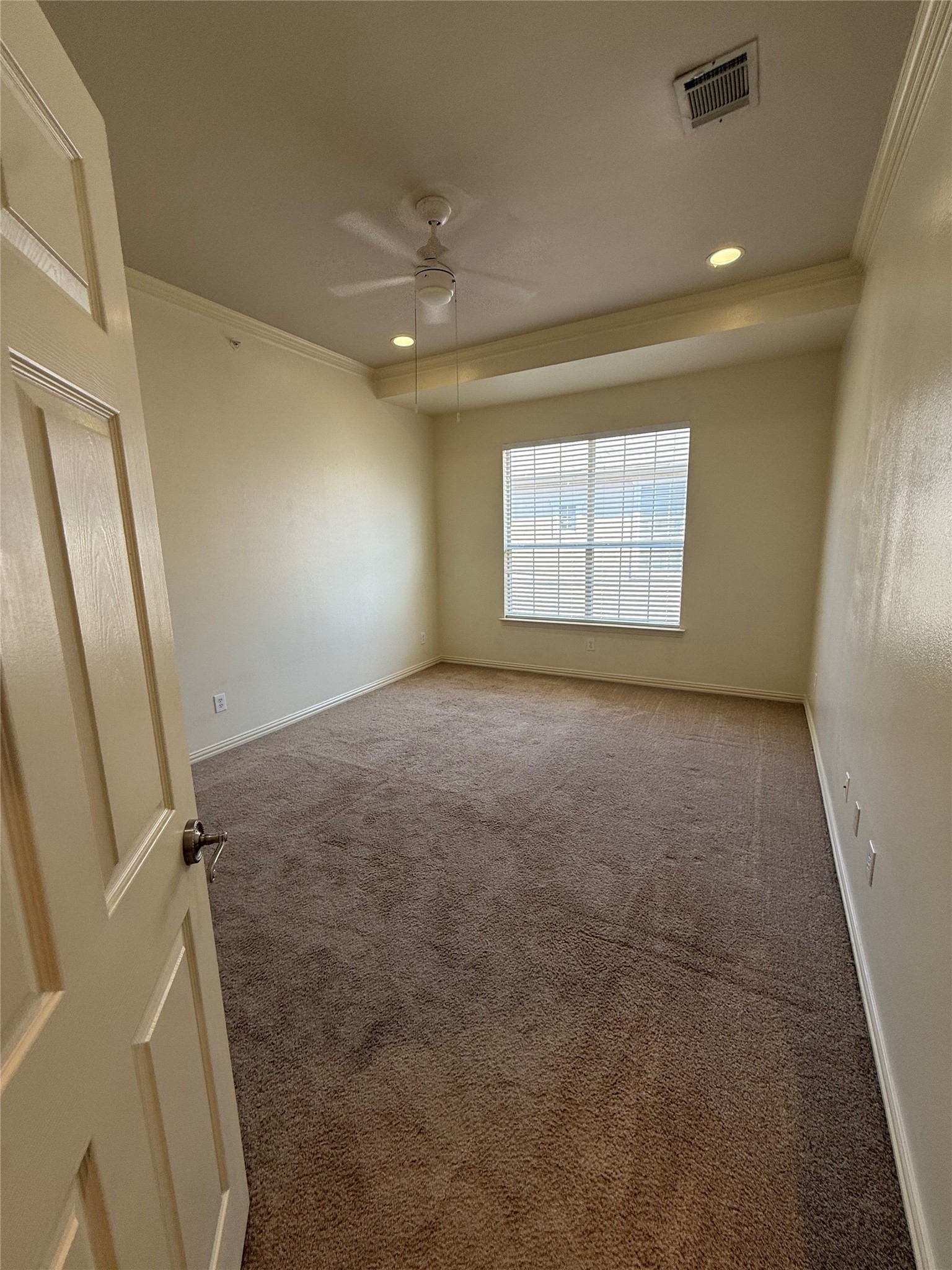 2525 Champagne Drive