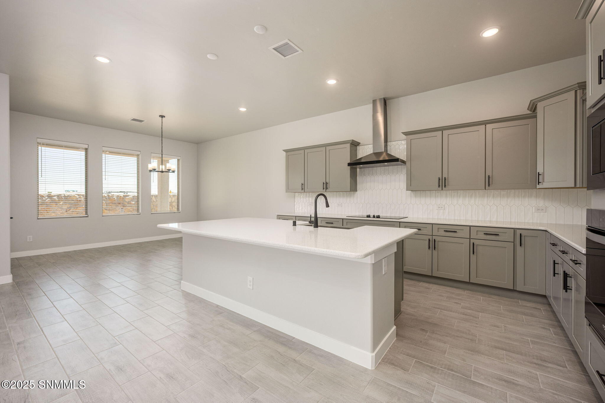 3780 Portrait Street