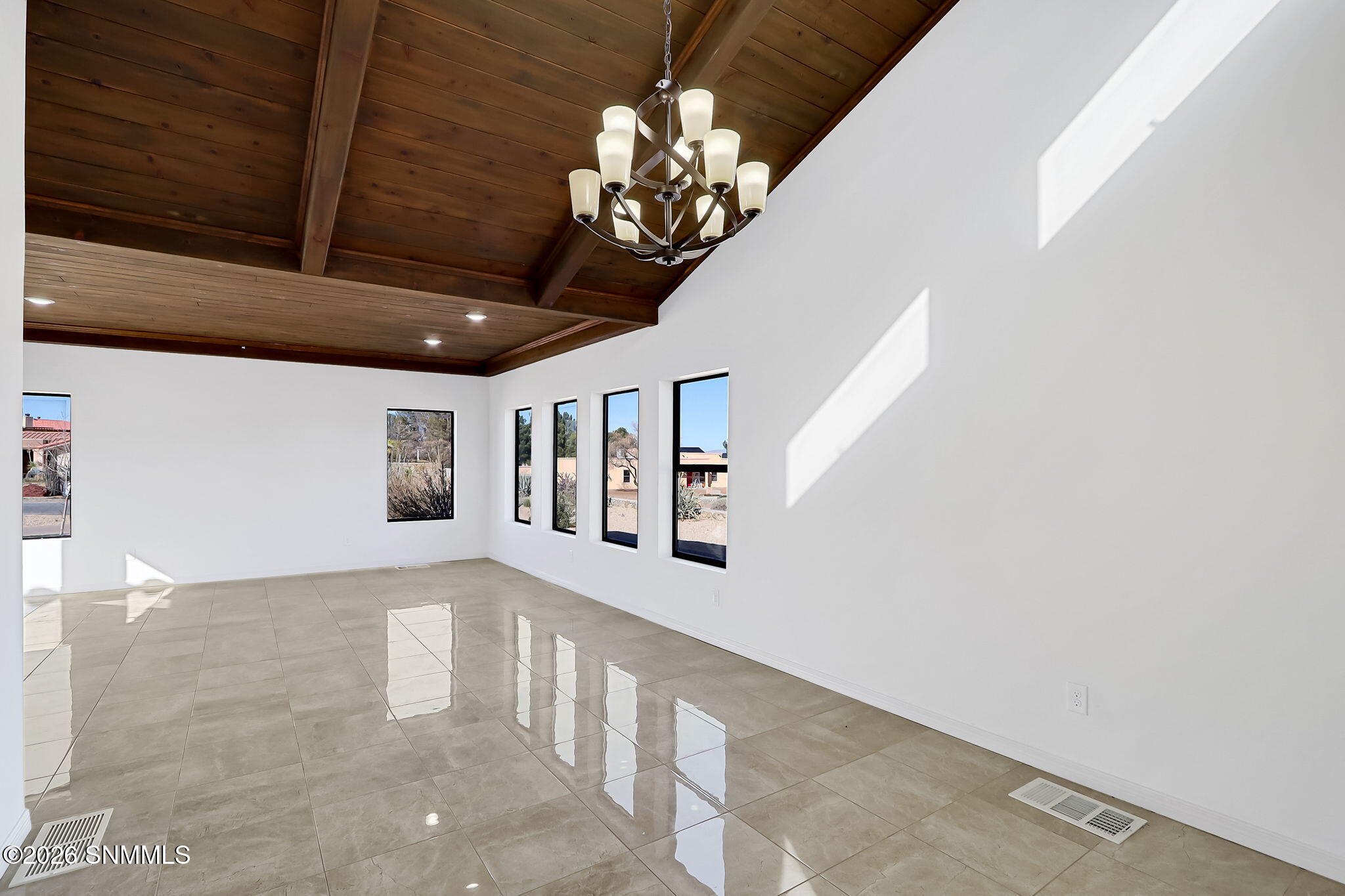 6616 Vista Hermosa