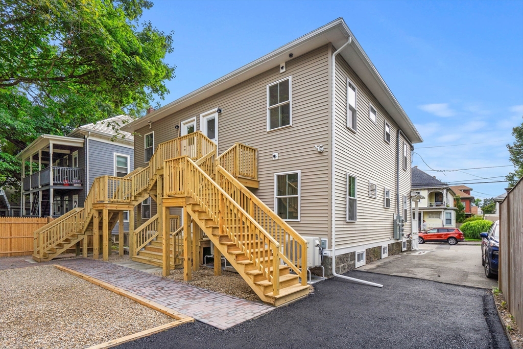 3 Wisteria Street # 3