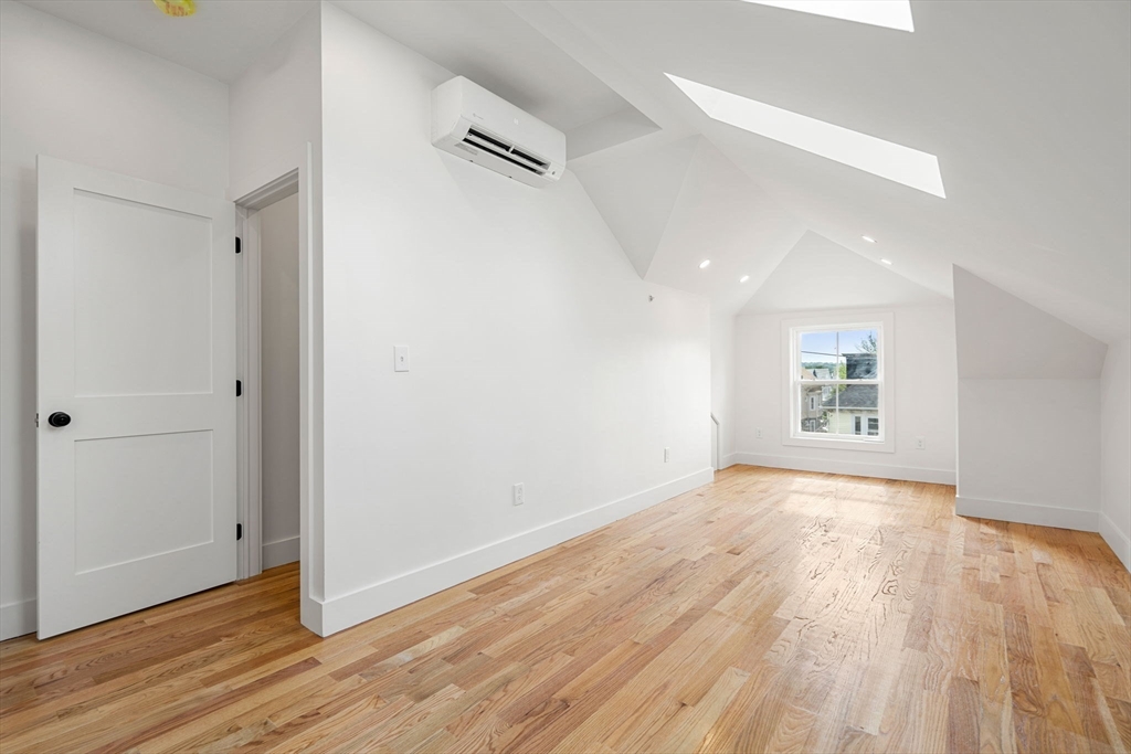 3 Wisteria Street # 3