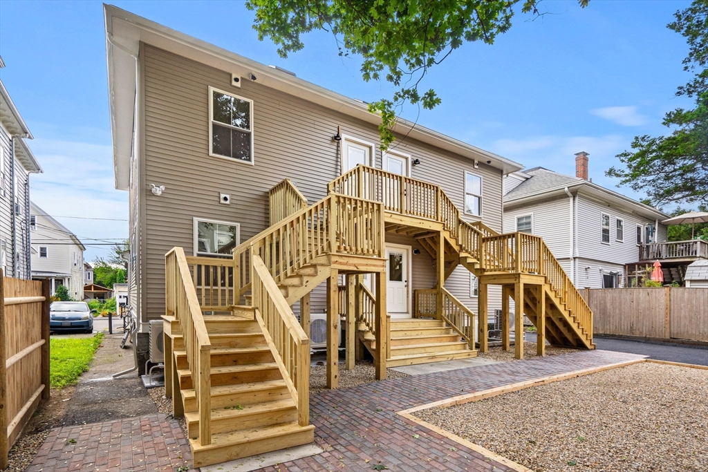 3 Wisteria Street # 3