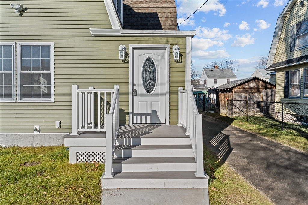 21 Greenfield St