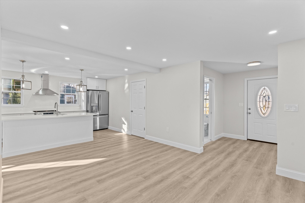 21 Greenfield St