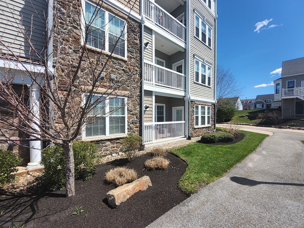1 Francis Drive # 106