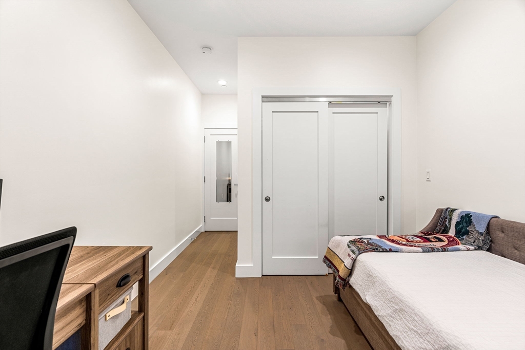 39 A St # 4