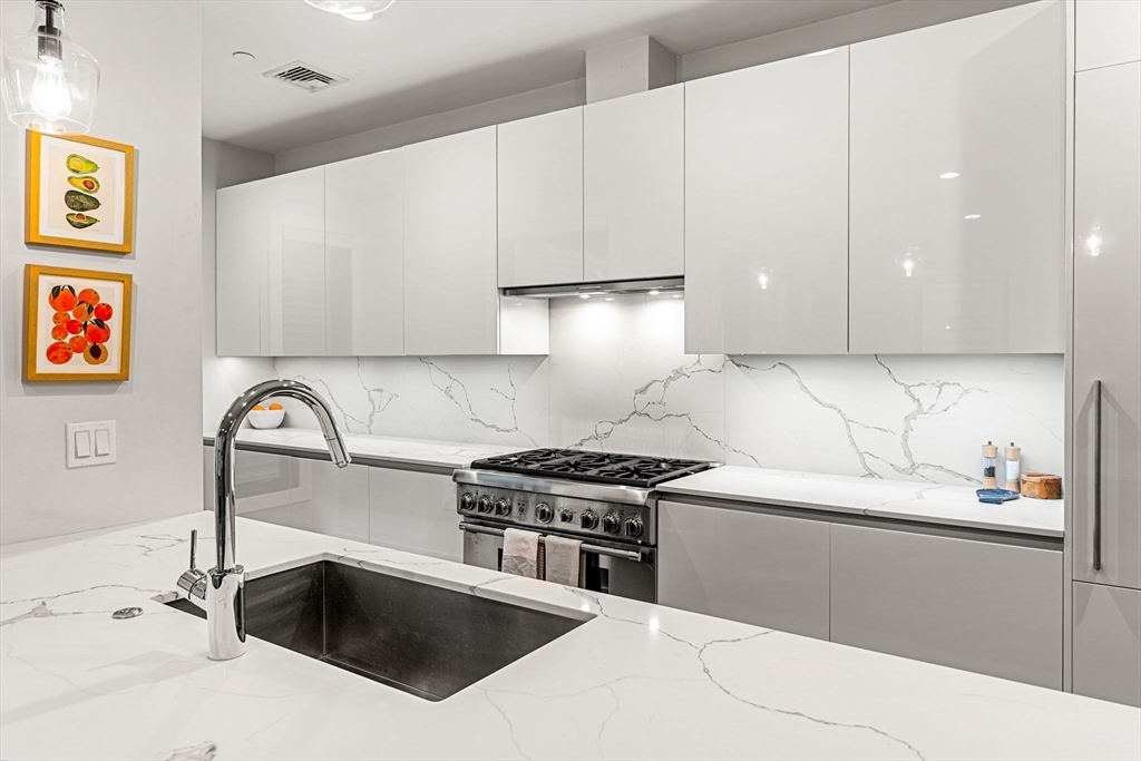 39 A St # 4
