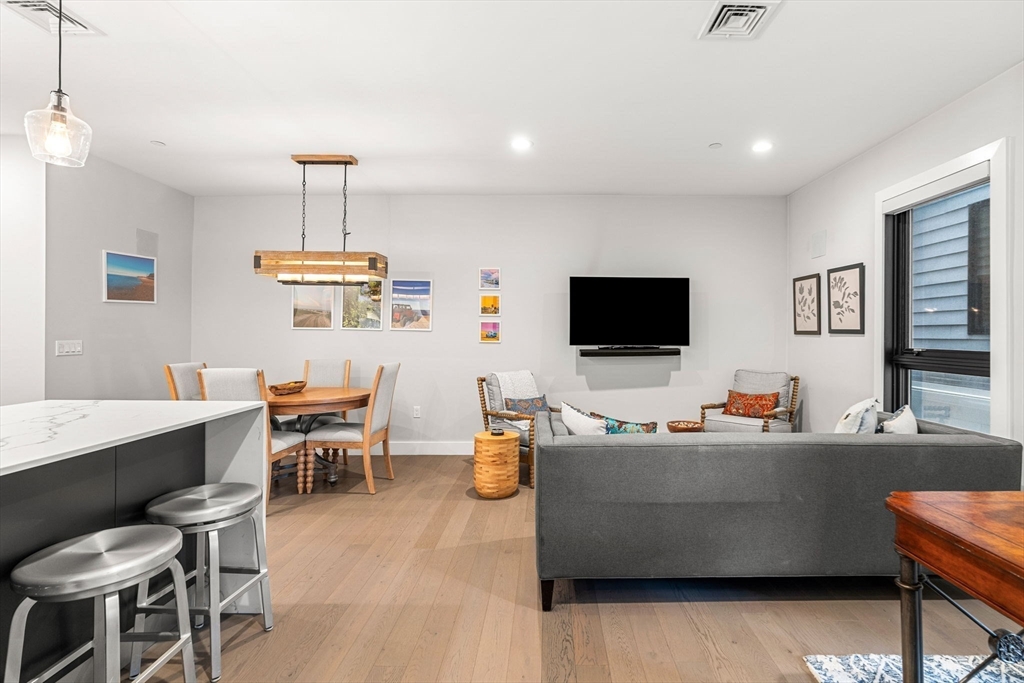 39 A St # 4
