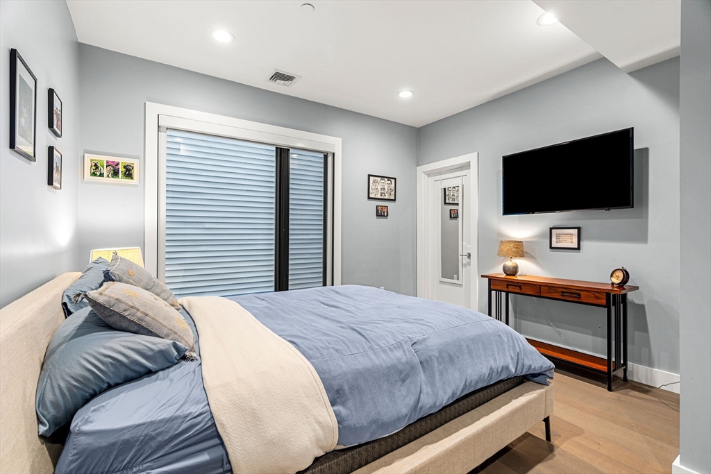 39 A St # 4
