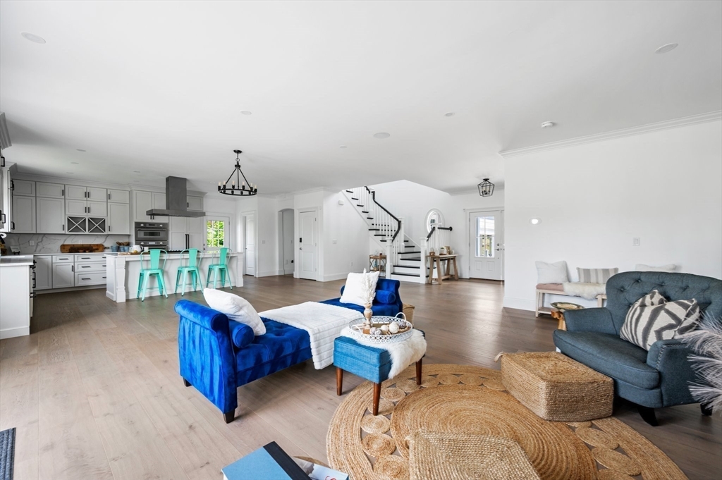 935 E. Squantum Street