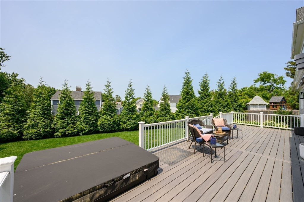 935 E. Squantum Street
