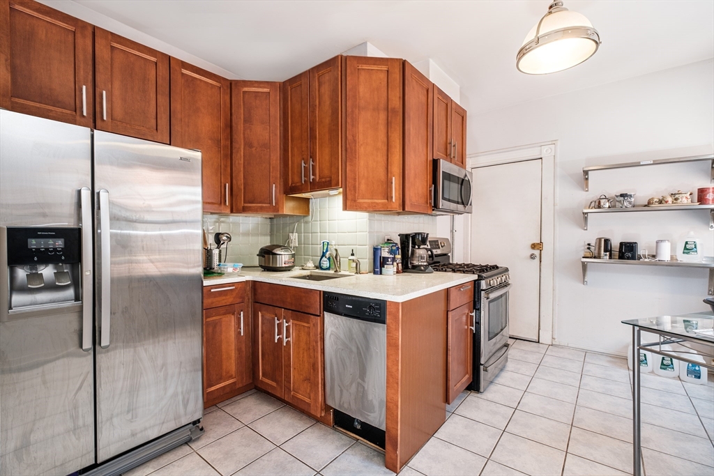 44 Orkney Rd # 3