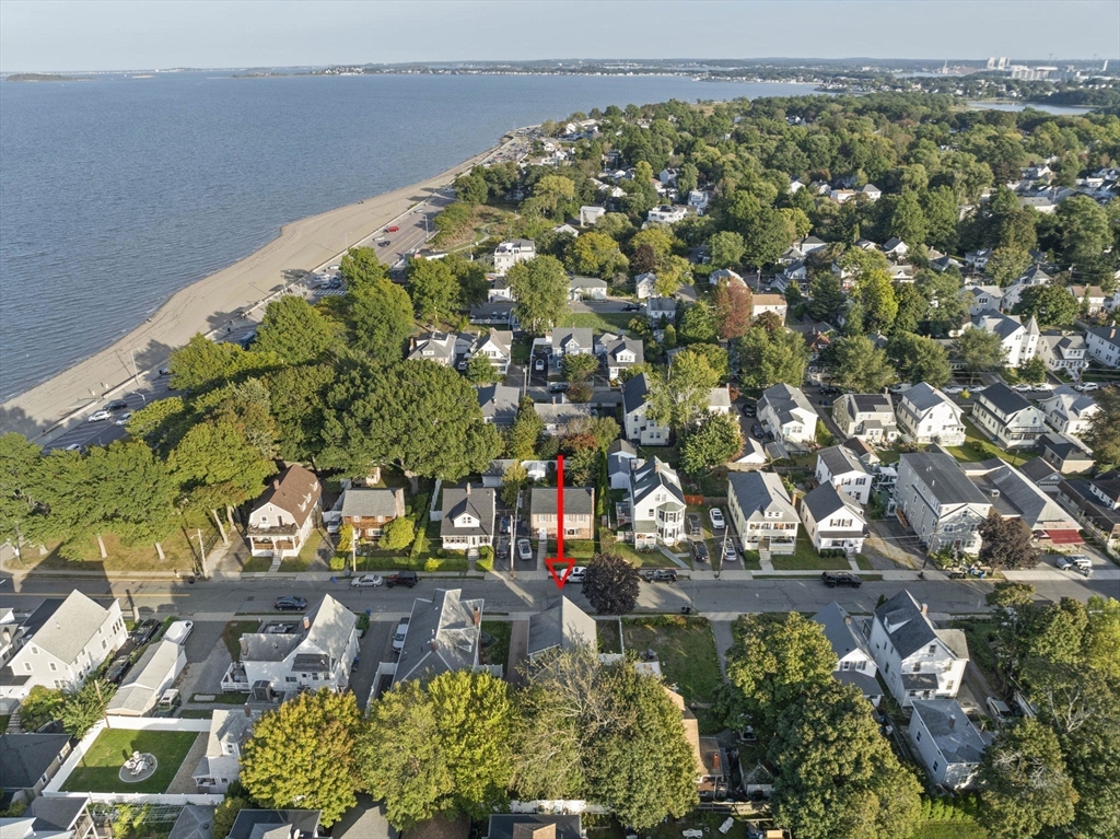 158 W Elm Ave