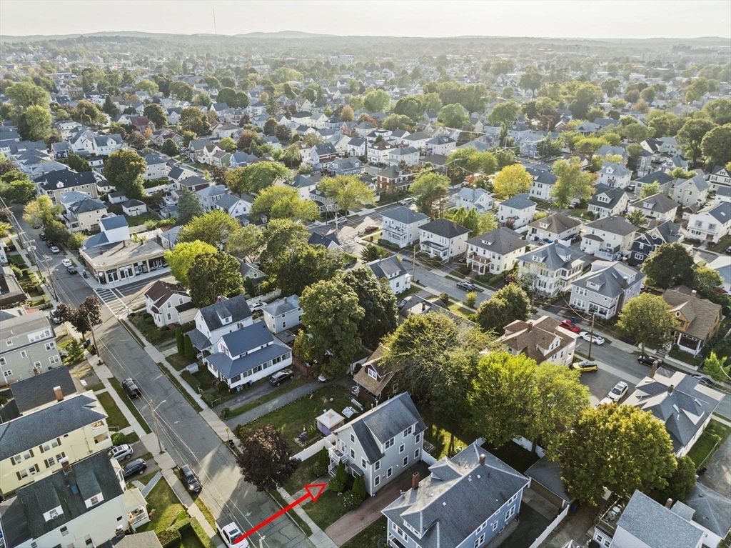 158 W Elm Ave